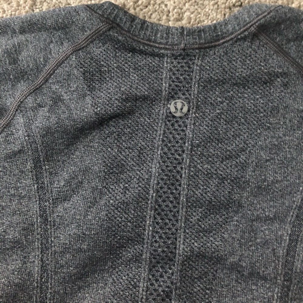 Lululemon Swifts Tech Short Sleeve 2.0